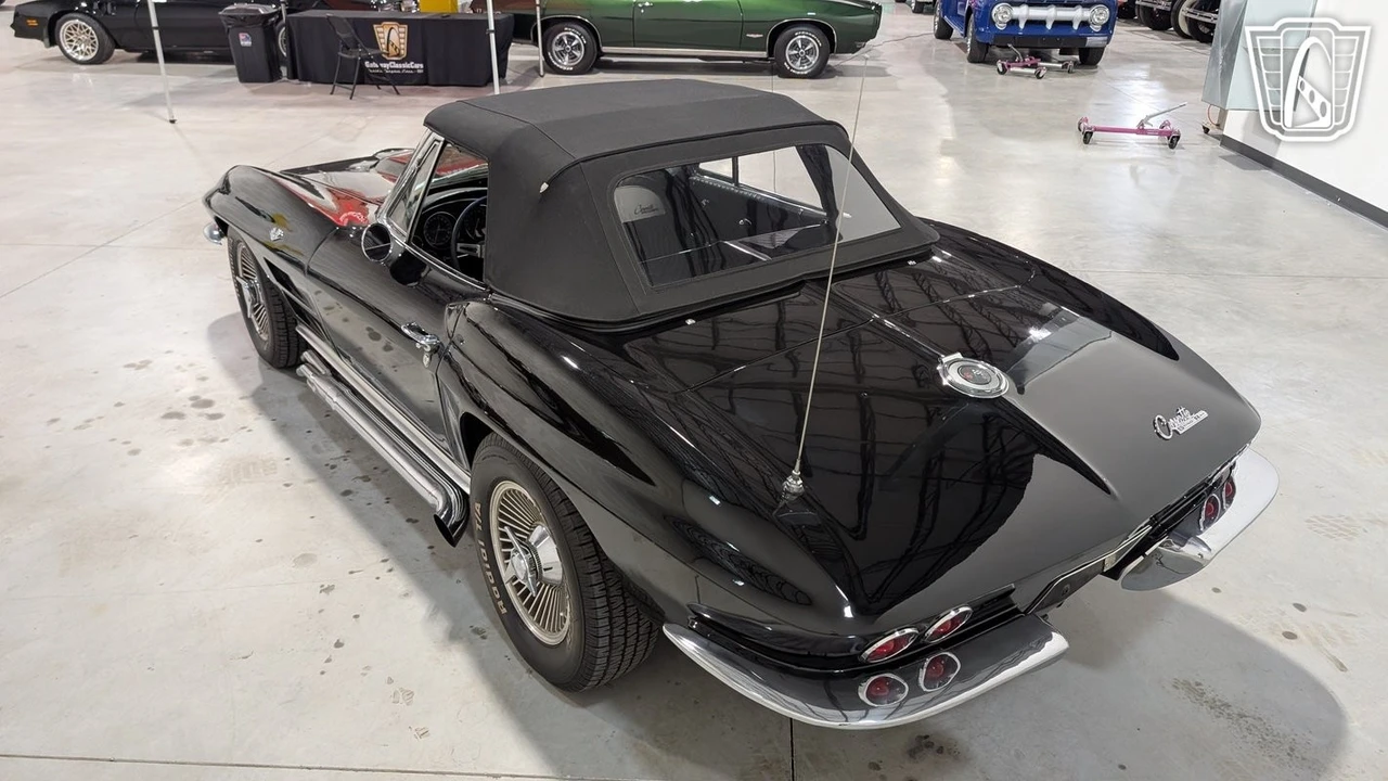 1963 Chevrolet Corvette C2 - Image 8 of 31
