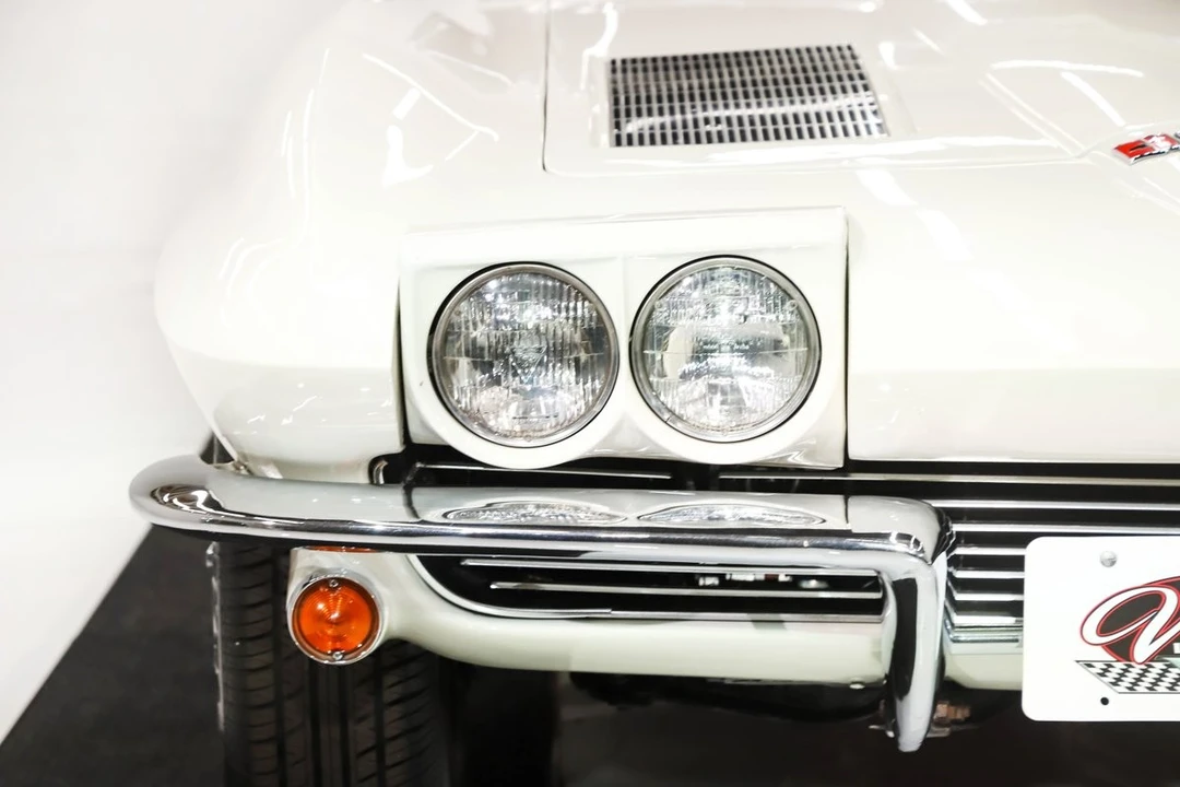1963 Chevrolet Corvette C2 - Image 26 of 31