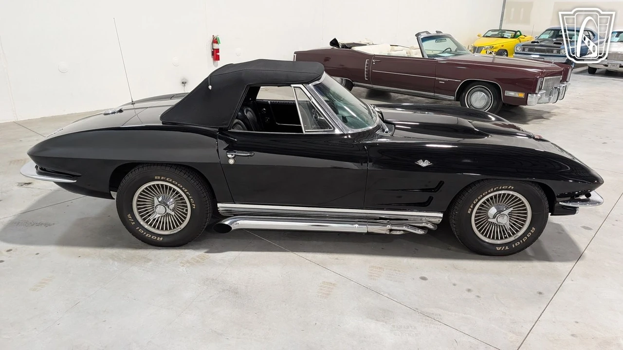 1963 Chevrolet Corvette C2 - Image 17 of 31