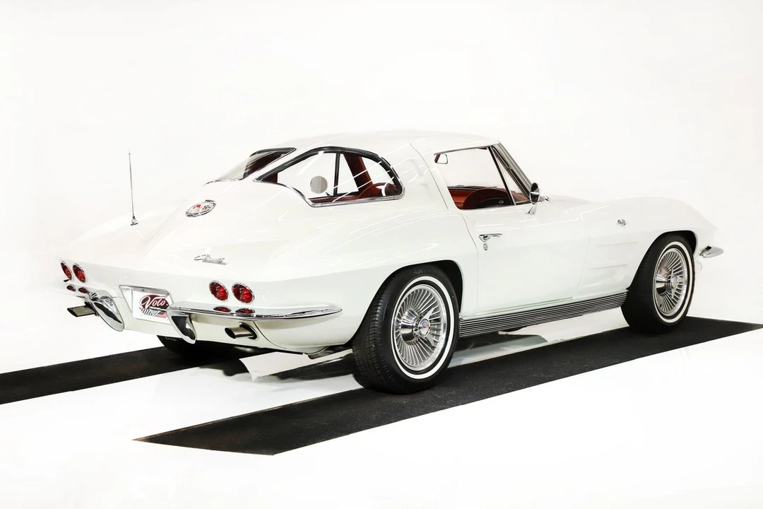 1963 Chevrolet Corvette C2 - Image 30 of 31