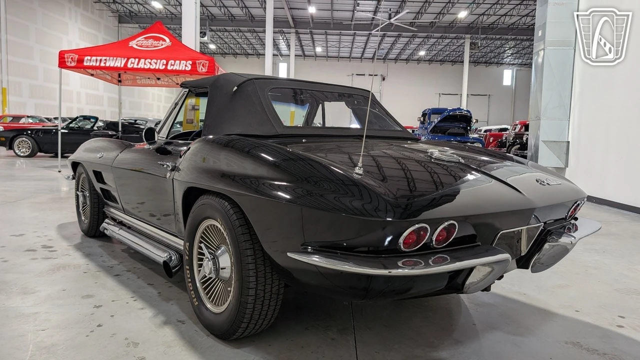 1963 Chevrolet Corvette C2 - Image 9 of 31