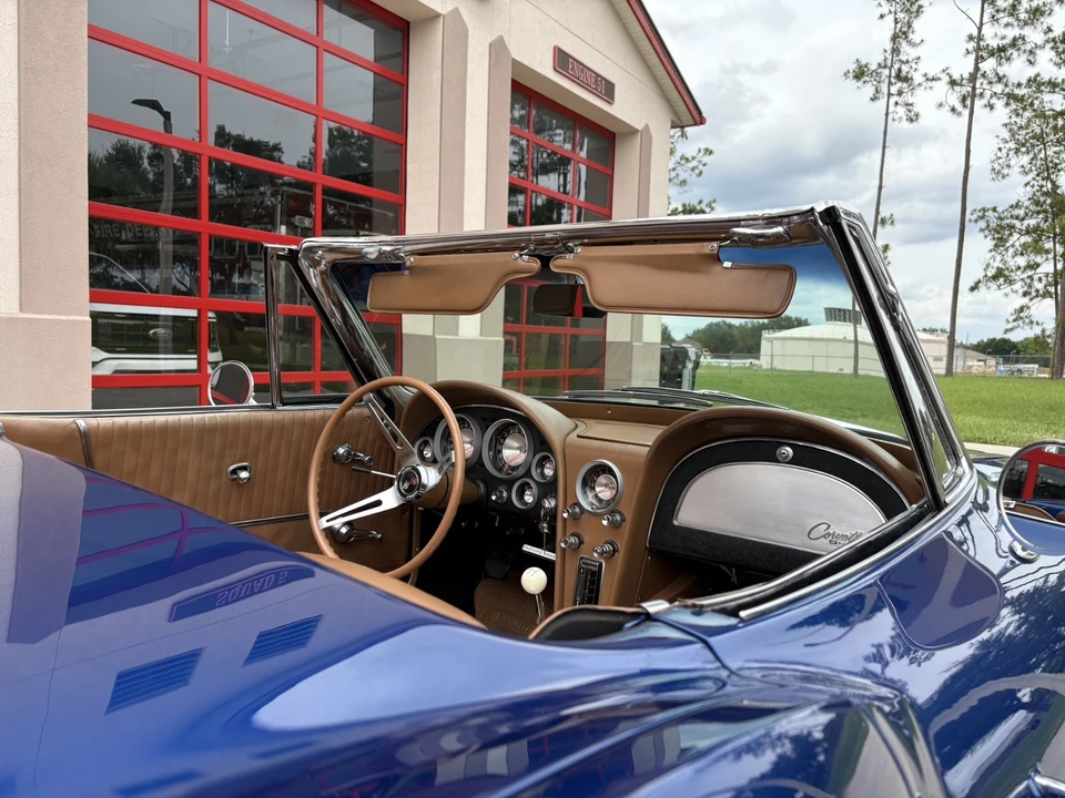 1963 Chevrolet Corvette C2 - Image 16 of 19