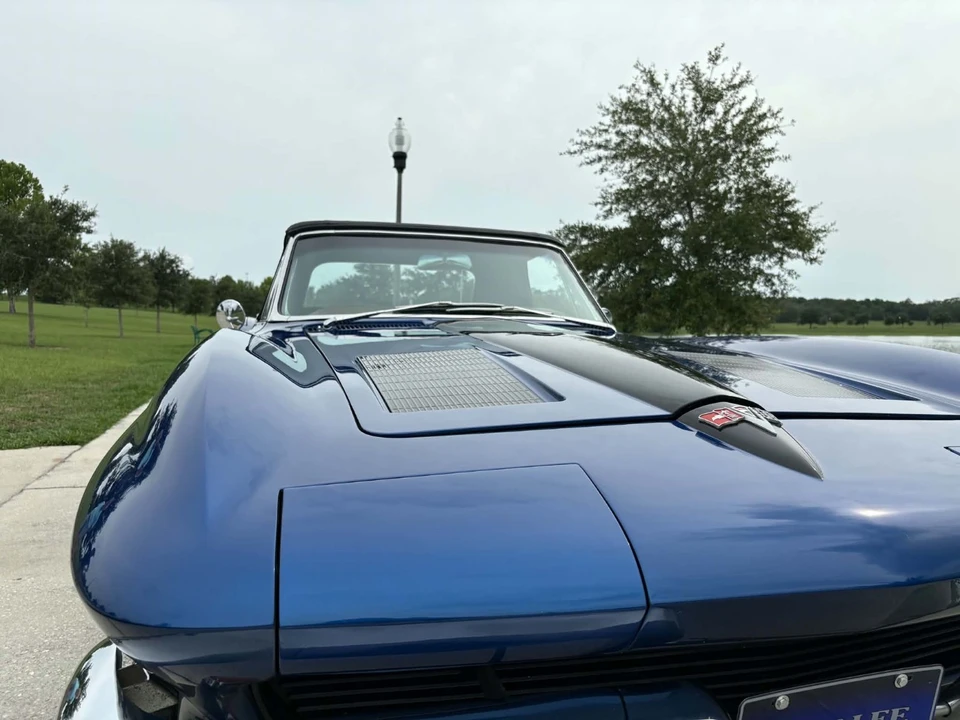 1963 Chevrolet Corvette C2 - Image 9 of 19