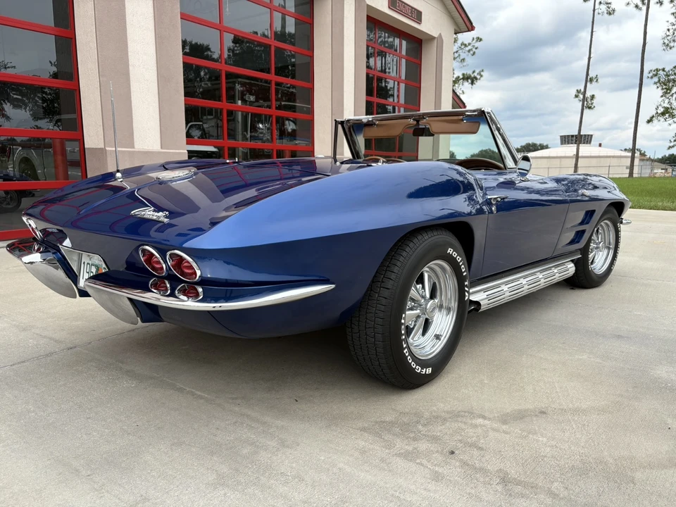 1963 Chevrolet Corvette C2 - Image 15 of 19