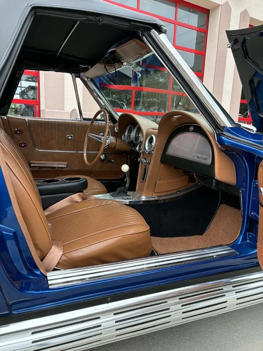 1963 Chevrolet Corvette C2 - Image 6 of 19