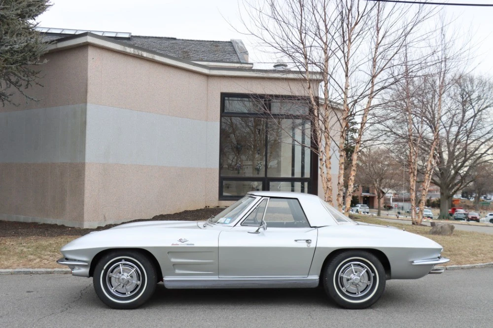 1963 Chevrolet Corvette C2 - Image 4 of 8