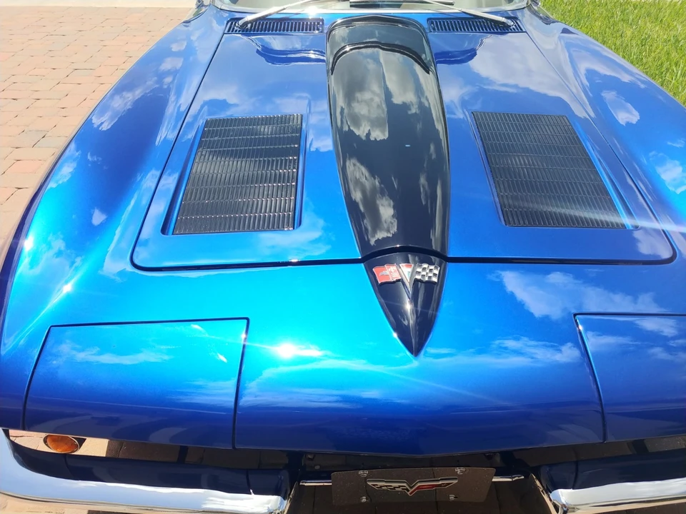 1963 Chevrolet Corvette C2 - Image 11 of 19