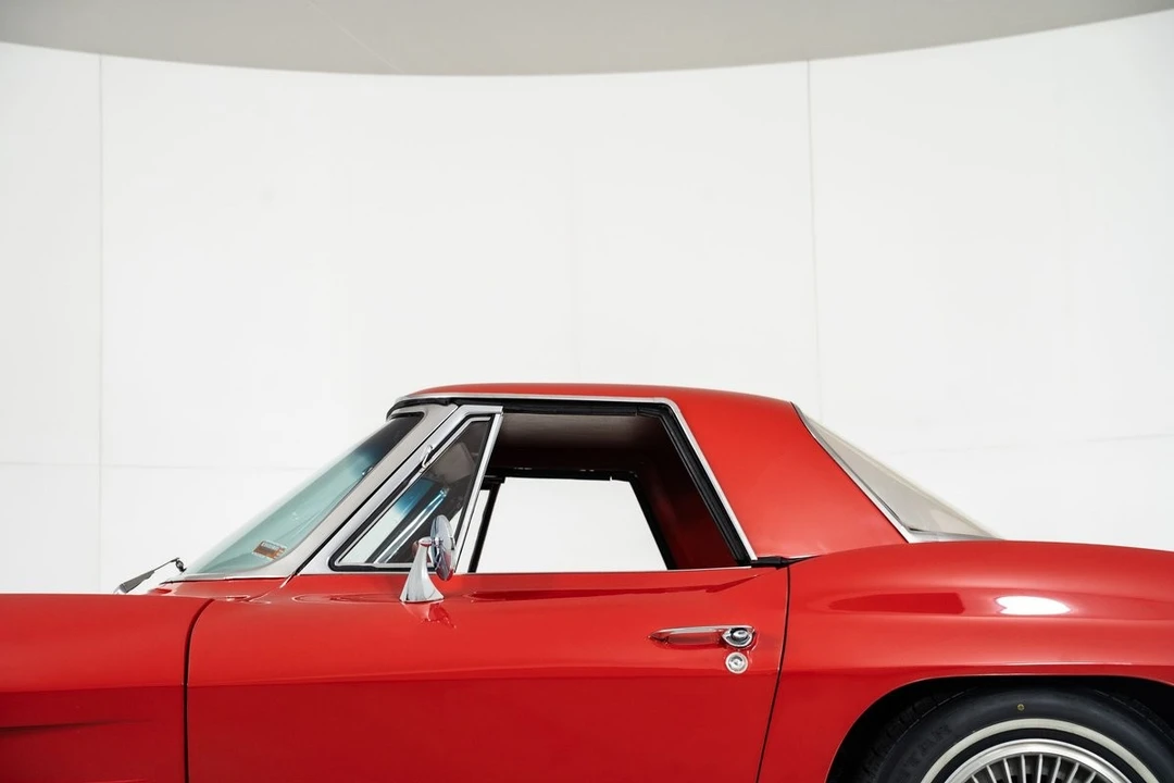 1963 Chevrolet Corvette C2 - Image 21 of 21