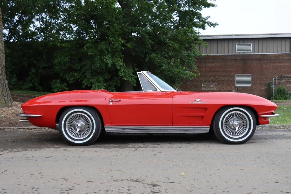 1963 Chevrolet Corvette C2 - Image 2 of 7