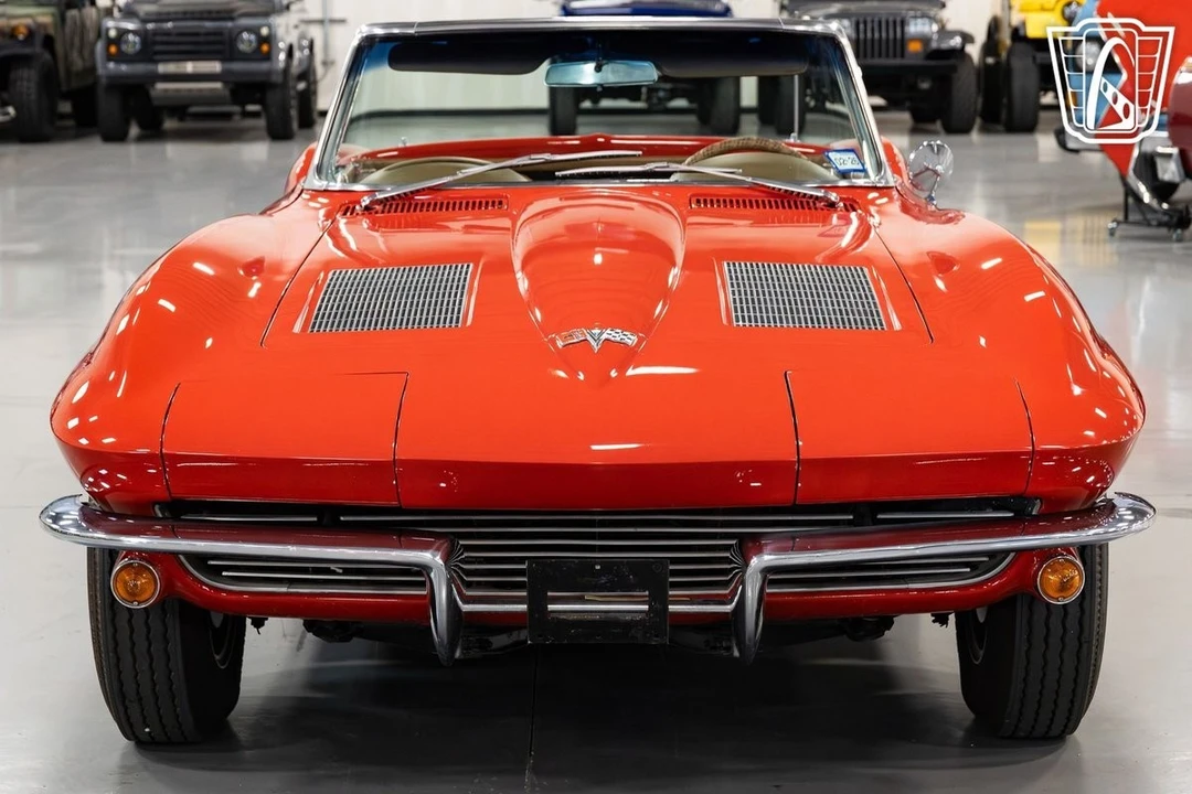 1963 Chevrolet Corvette C2 - Image 6 of 12