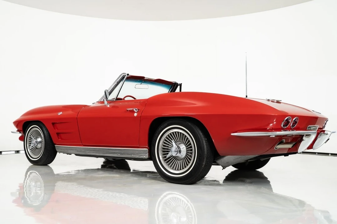 1963 Chevrolet Corvette C2 - Image 9 of 21