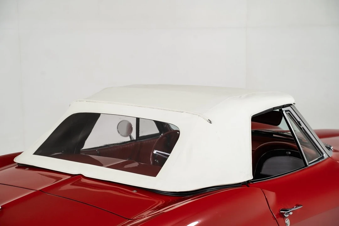 1963 Chevrolet Corvette C2 - Image 14 of 21