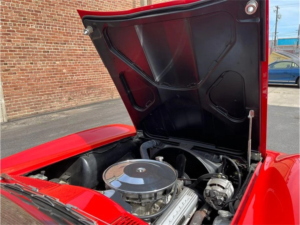 1963 Chevrolet Corvette C2 - Image 13 of 31