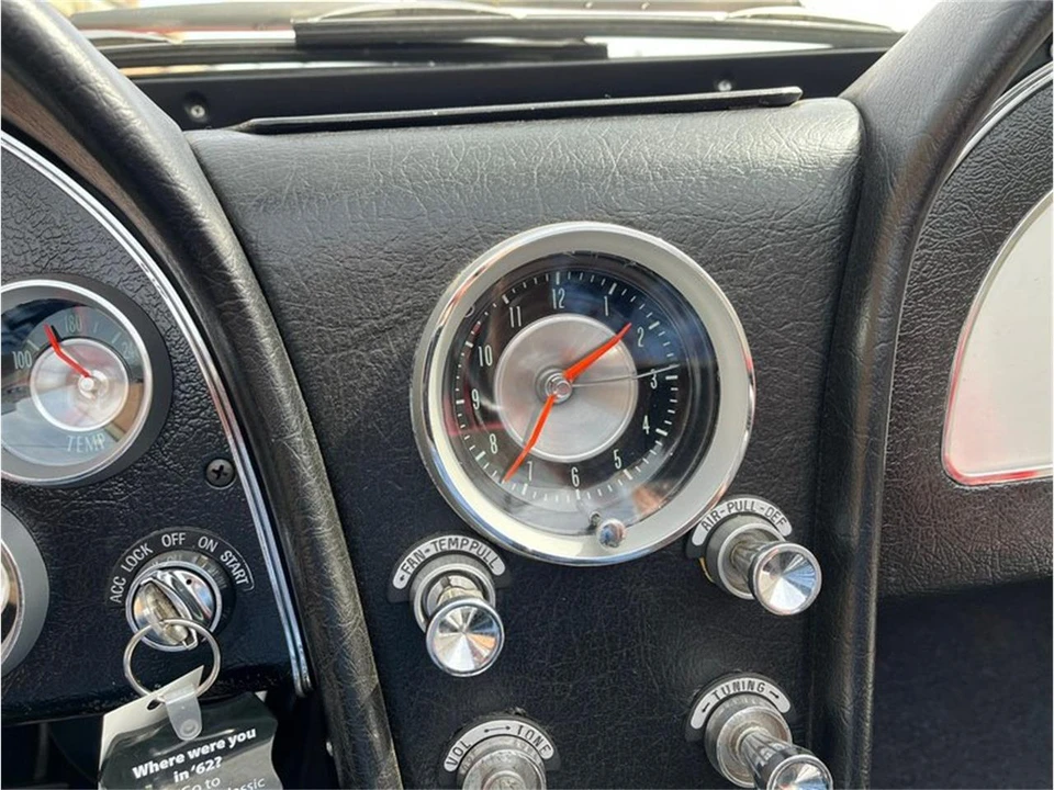 1963 Chevrolet Corvette C2 - Image 16 of 31