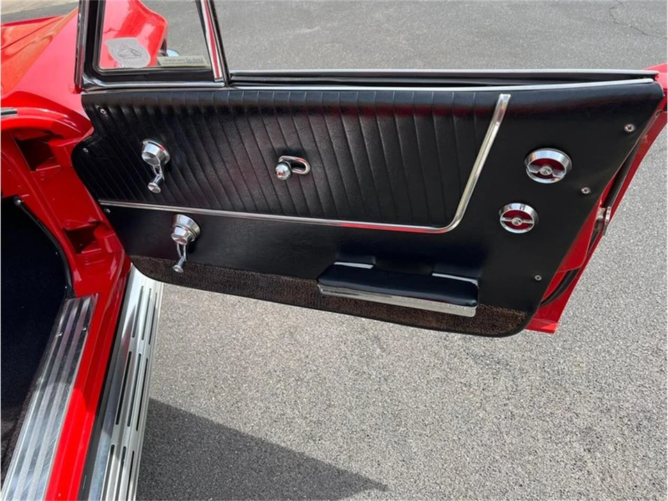 1963 Chevrolet Corvette C2 - Image 21 of 31
