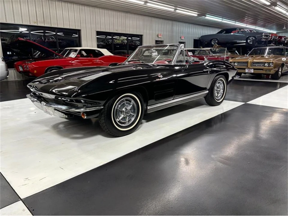 1963 Chevrolet Corvette C2 - Image 16 of 31