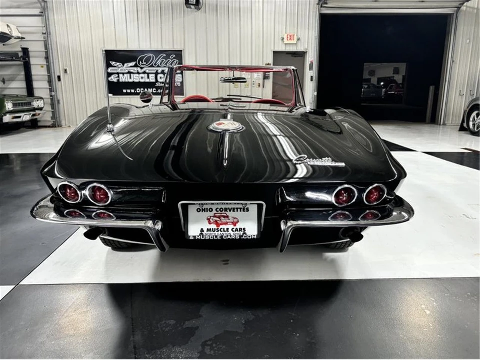 1963 Chevrolet Corvette C2 - Image 10 of 31