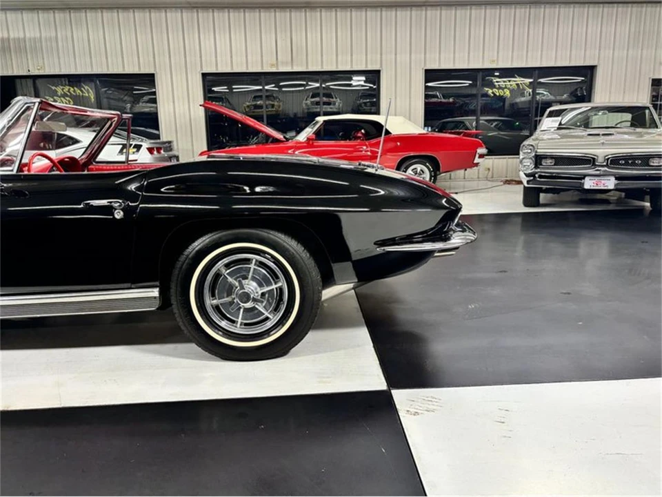 1963 Chevrolet Corvette C2 - Image 13 of 31