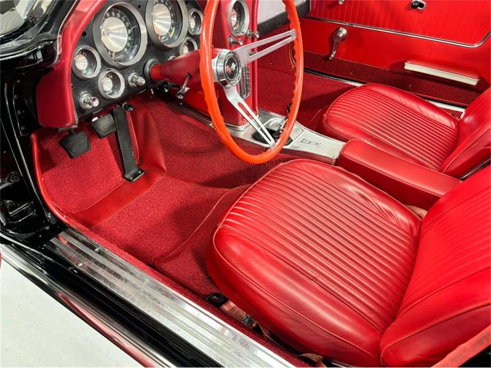 1963 Chevrolet Corvette C2 - Image 22 of 31