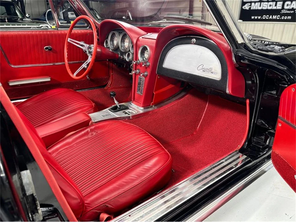 1963 Chevrolet Corvette C2 - Image 25 of 31