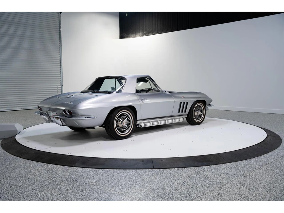 1963 Chevrolet Corvette C2 - Image 6 of 31