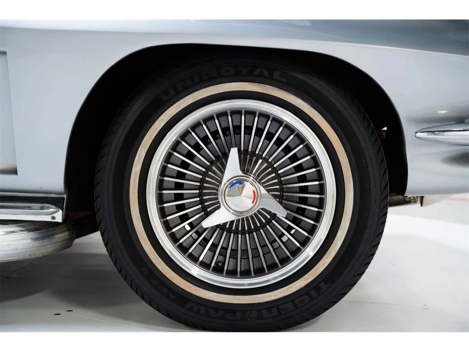 1963 Chevrolet Corvette C2 - Image 29 of 31