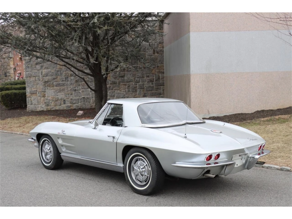1963 Chevrolet Corvette C2 - Image 6 of 8