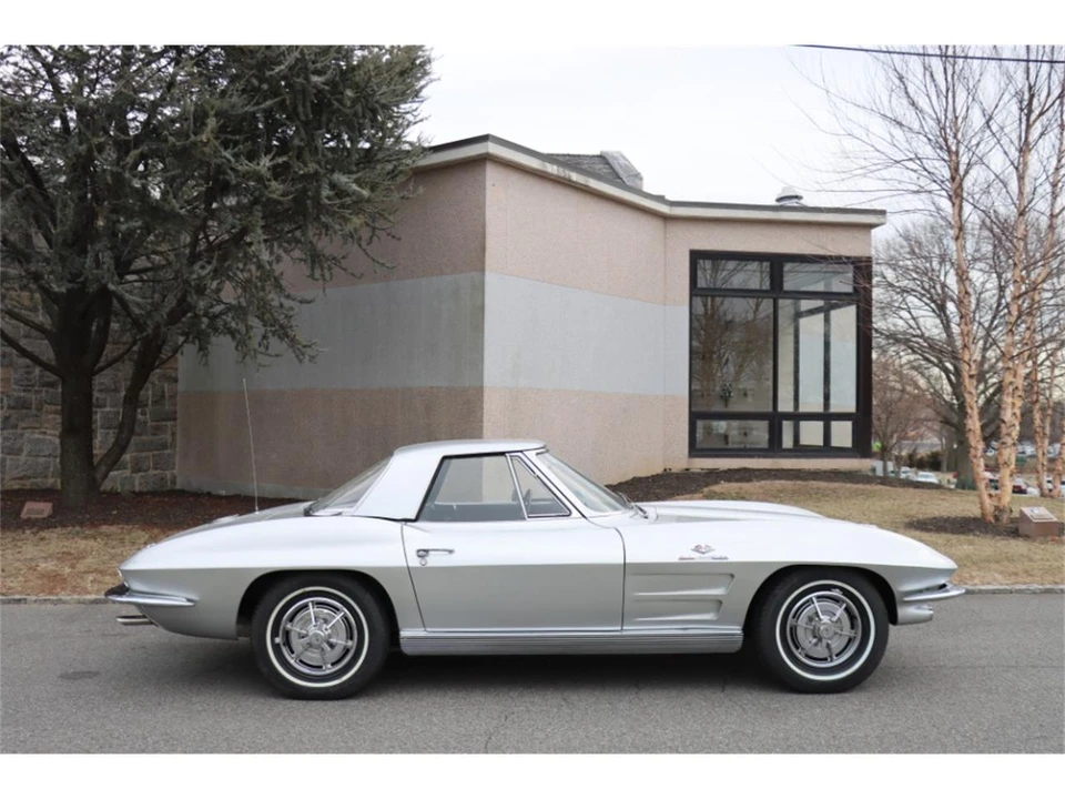 1963 Chevrolet Corvette C2 - Image 3 of 8