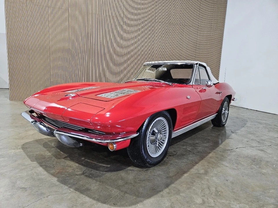 1963 Chevrolet Corvette C2 - Image 16 of 21