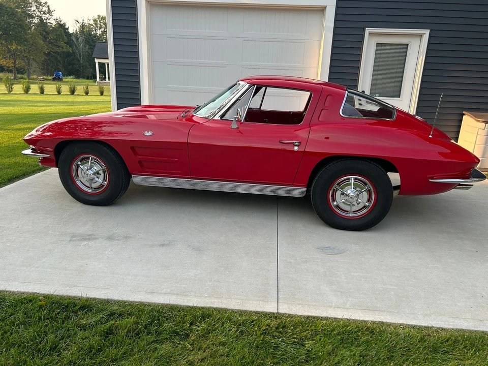 1963 Chevrolet Corvette C2 - Image 3 of 30