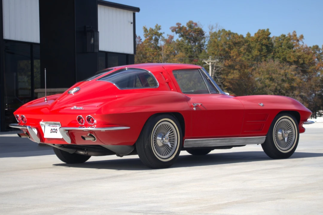 1963 Chevrolet Corvette C2 - Image 19 of 31