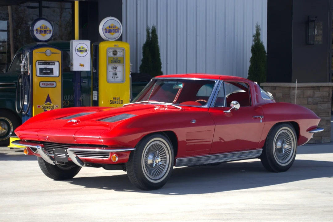 1963 Chevrolet Corvette C2 - Image 14 of 31