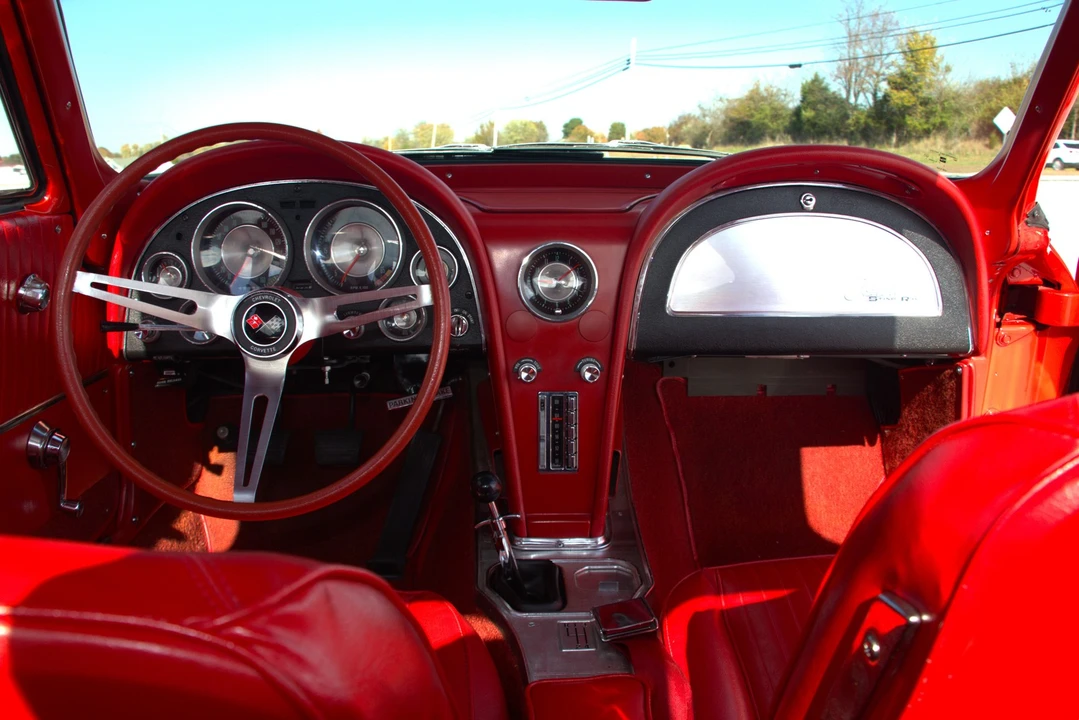 1963 Chevrolet Corvette C2 - Image 7 of 31