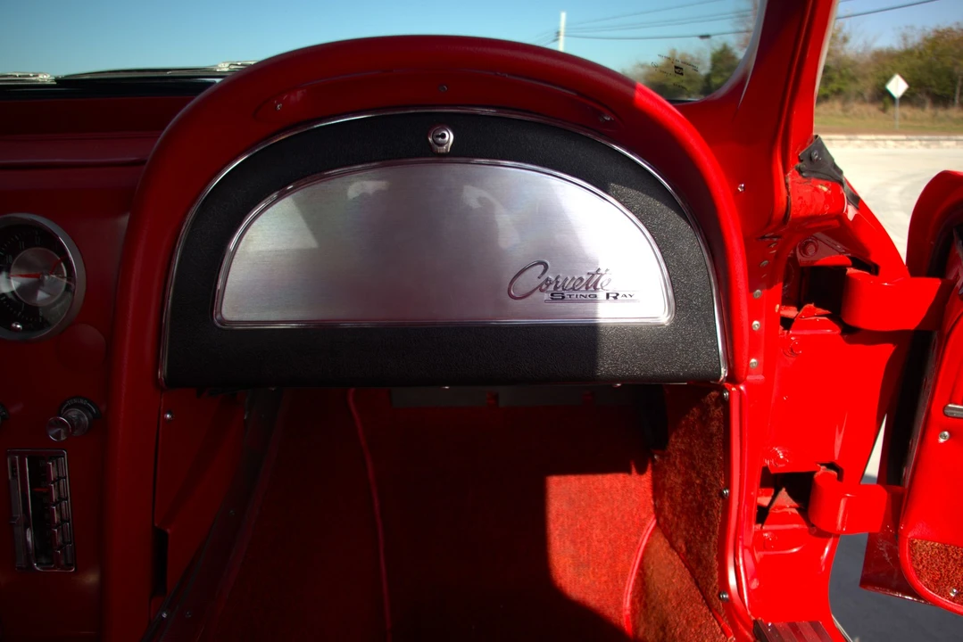 1963 Chevrolet Corvette C2 - Image 26 of 31