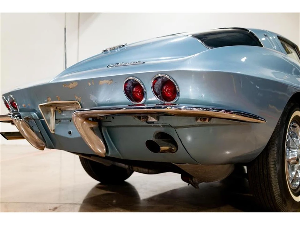 1963 Chevrolet Corvette C2 - Image 4 of 4