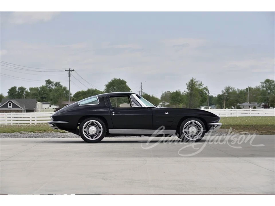 1963 Chevrolet Corvette C2 - Image 2 of 5
