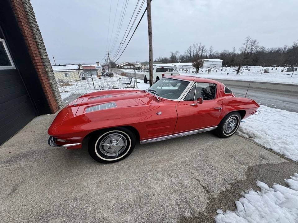 1963 Chevrolet Corvette C2 - Image 9 of 21