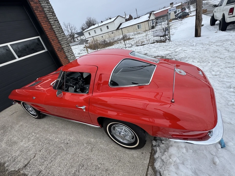 1963 Chevrolet Corvette C2 - Image 6 of 21