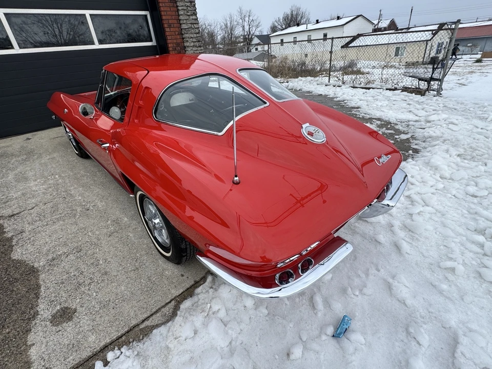 1963 Chevrolet Corvette C2 - Image 4 of 21
