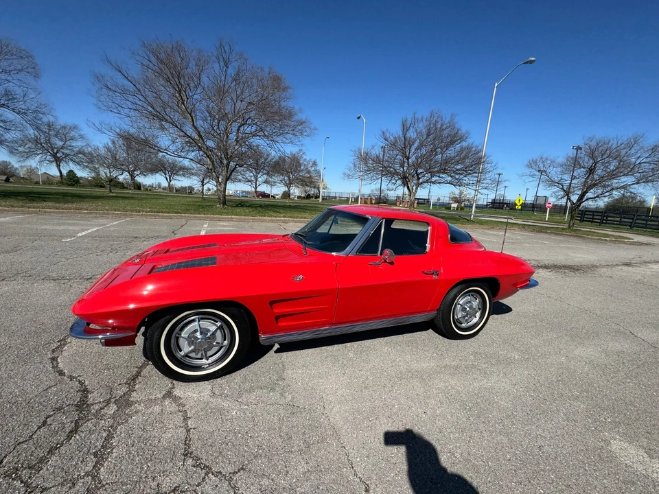 1963 Chevrolet Corvette C2 - Image 5 of 21