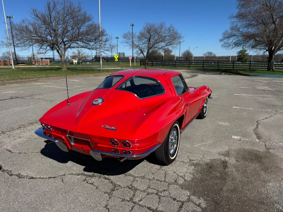 1963 Chevrolet Corvette C2 - Image 19 of 21
