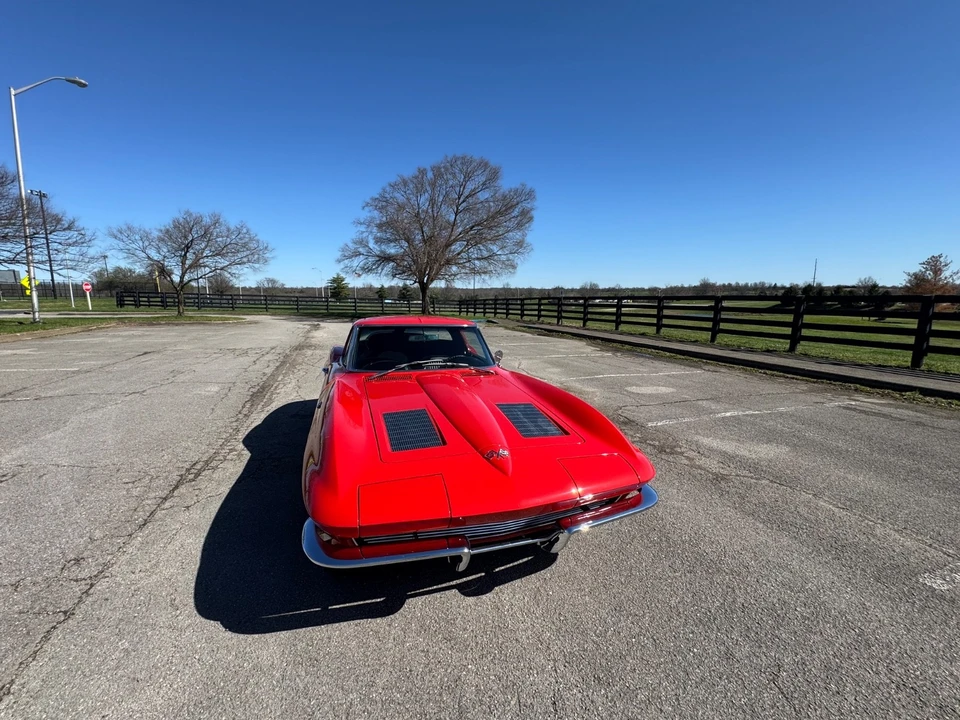 1963 Chevrolet Corvette C2 - Image 12 of 21
