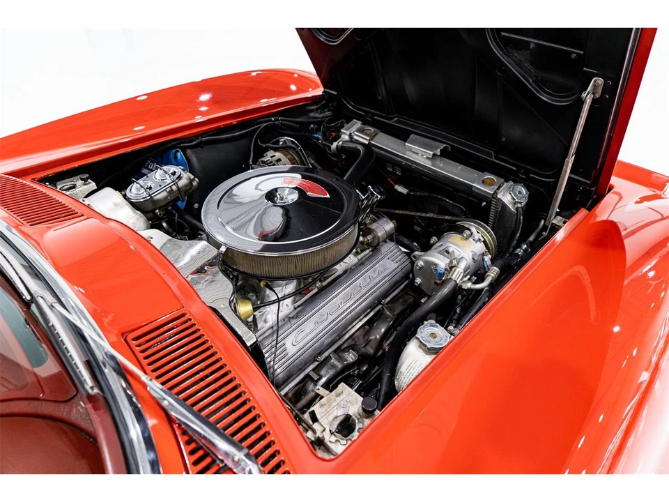 1963 Chevrolet Corvette C2 - Image 16 of 31