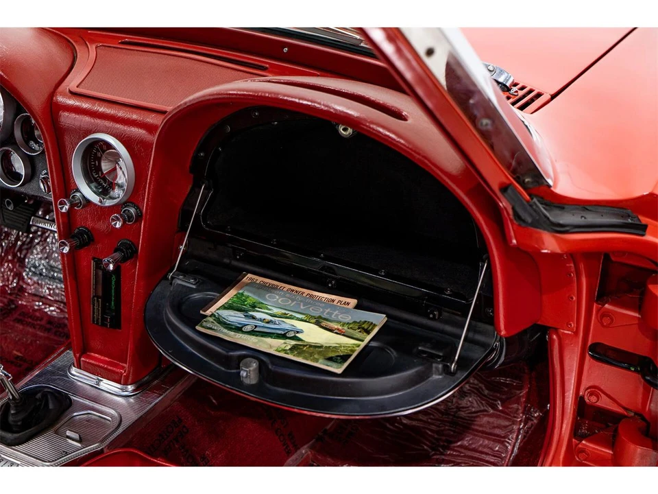 1963 Chevrolet Corvette C2 - Image 12 of 31