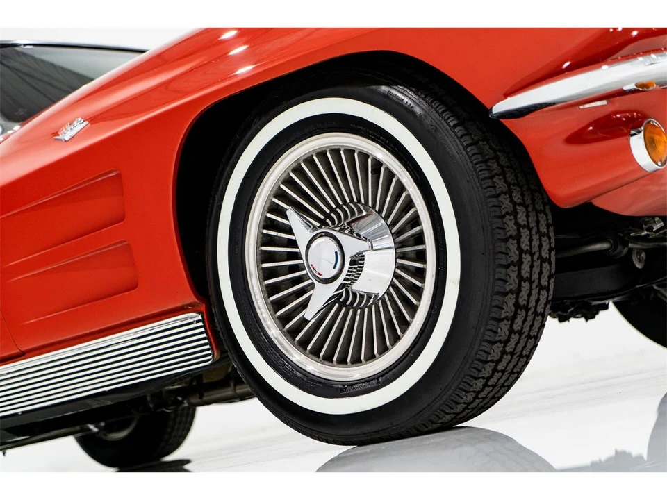 1963 Chevrolet Corvette C2 - Image 3 of 31