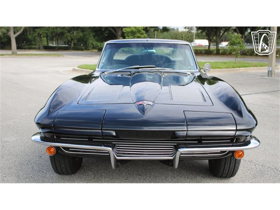 1963 Chevrolet Corvette C2 - Image 6 of 31