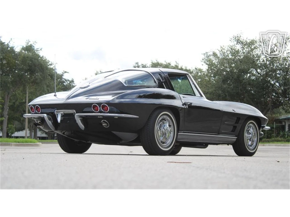 1963 Chevrolet Corvette C2 - Image 17 of 31