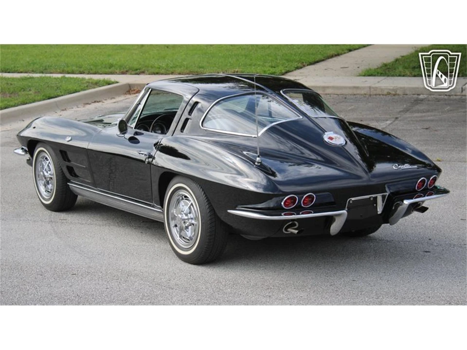 1963 Chevrolet Corvette C2 - Image 13 of 31