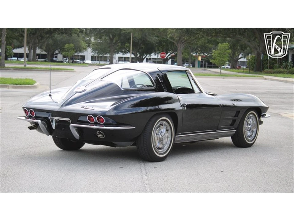 1963 Chevrolet Corvette C2 - Image 18 of 31