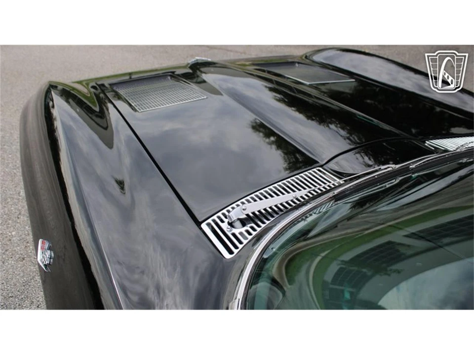 1963 Chevrolet Corvette C2 - Image 29 of 31